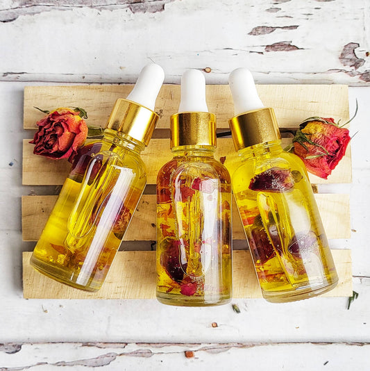 Moonlight at Midnight Holistics - The Goddess Organic 24K Gold & Rose Floral Face Oil Serum